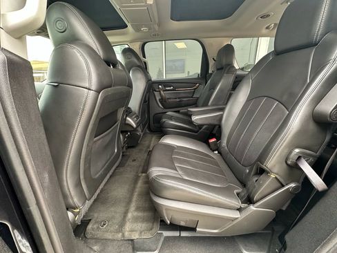 Used 2015 GMC Acadia Denali image 13