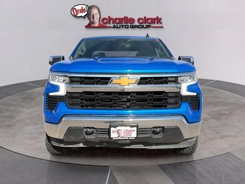 Used 2025 Chevrolet Silverado 1500 LT AWD/4WD image 9