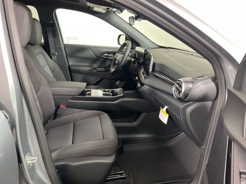 New 2026 Chevrolet Equinox LT FWD image 8