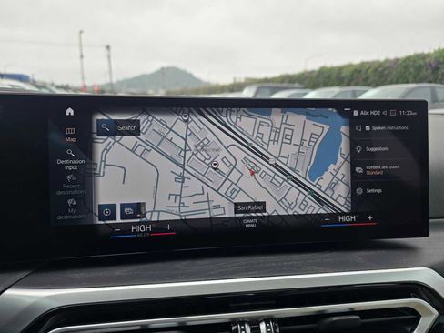 Used 2023 BMW 330i Sedan w/ Premium Package image 30