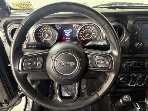 Used 2021 Jeep Wrangler Unlimited Sport AWD/4WD image 23