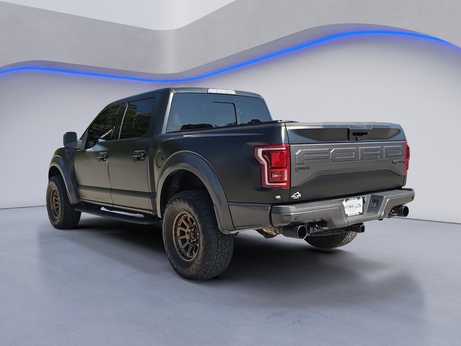 Used 2018 Ford F150 Raptor w/ Equipment Group 802A Luxury AWD/4WD image 3