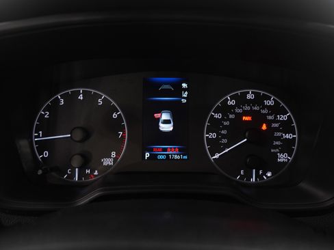 Used 2025 Toyota Corolla LE image 20