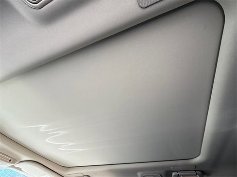 Used 2024 Lincoln Navigator Reserve image 17