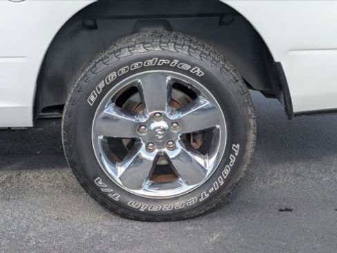 Used 2018 RAM 1500 Big Horn image 29