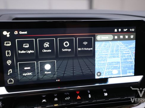 New 2026 GMC Sierra 1500 SLE image 26