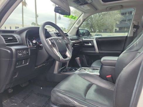 Used 2017 Toyota 4Runner Limited image 9