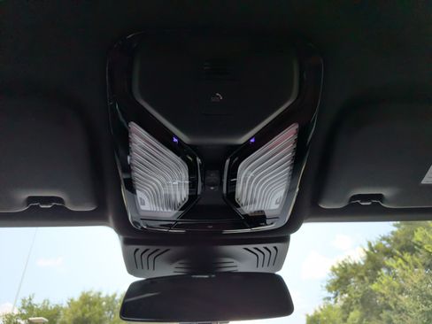 Used 2024 BMW X3 sDrive30i w/ Premium Package RWD image 30