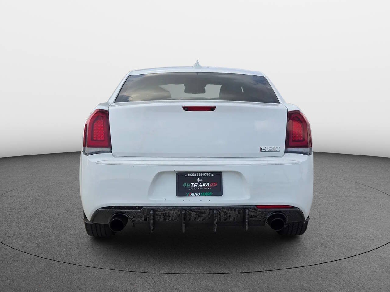 Used 2018 Chrysler 300 S AWD/4WD image 6
