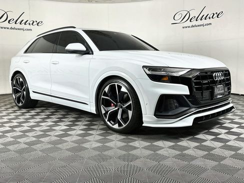 Used 2019 Audi Q8 Premium Plus w/ Premium Plus AWD/4WD image 1