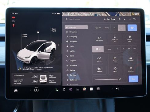 Used 2023 Tesla Model Y Long Range image 49