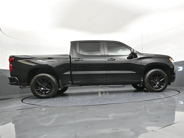 Used 2024 Chevrolet Silverado 1500 RST w/ Convenience Package II RWD image 39