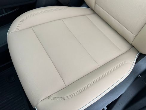 New 2026 Buick Enclave Preferred image 12