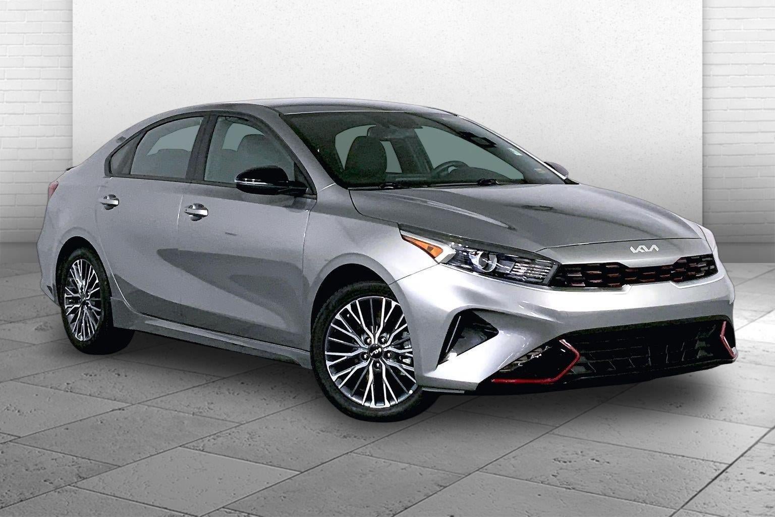 Used 2023 Kia Forte GT-Line FWD image 1