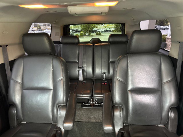 Used 2013 GMC Yukon XL Denali AWD/4WD image 6