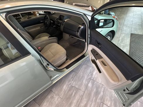 Used 2009 Toyota Prius FWD image 17