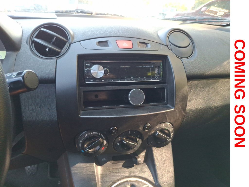 Used 2011 MAZDA MAZDA2 Sport FWD image 11