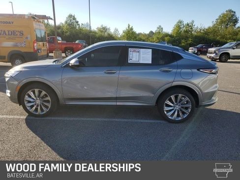 Certified 2024 Buick Envista Avenir image 5