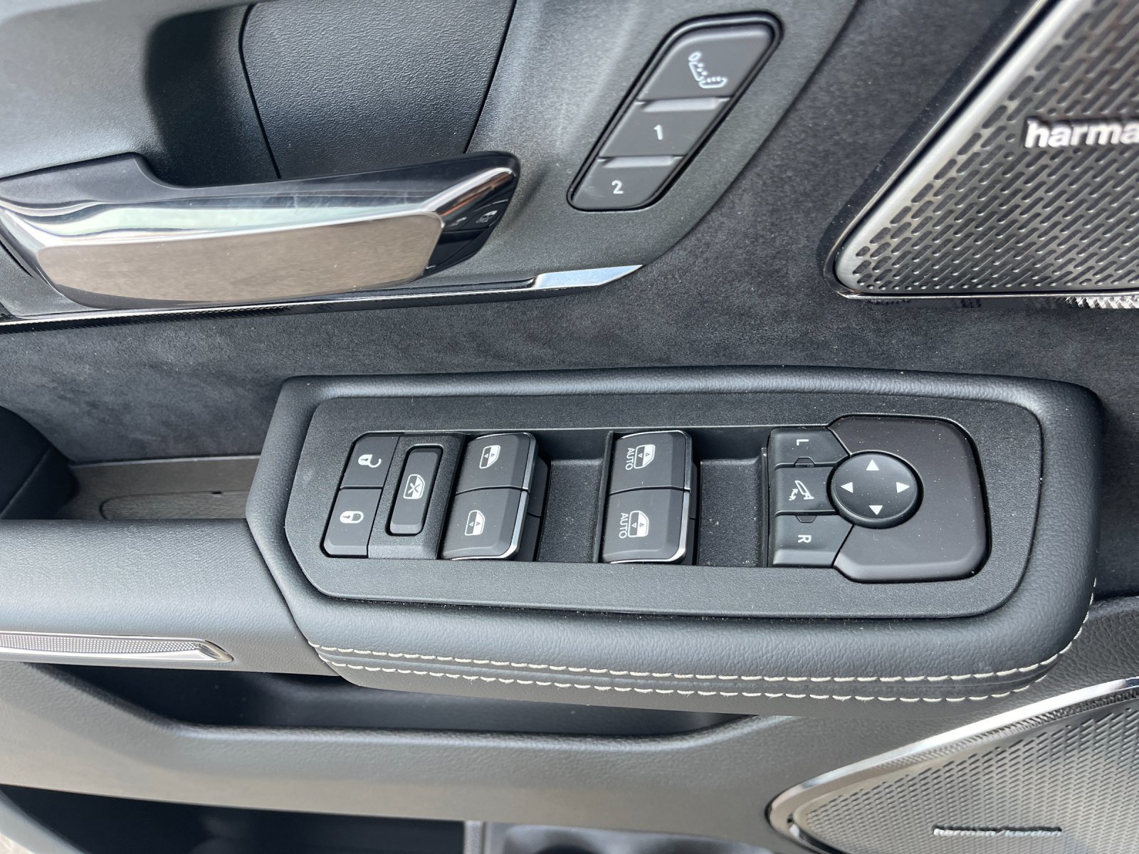 New 2026 RAM 1500 RHO w/ RHO Level 1 Equipment Group AWD/4WD image 12