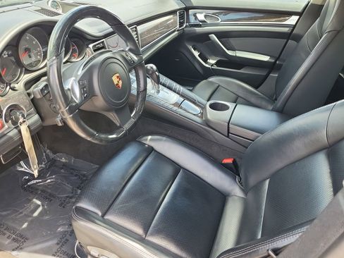 Used 2012 Porsche Panamera 4S image 11