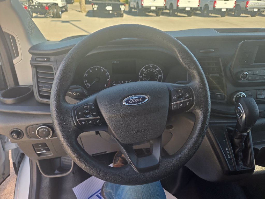 Used 2025 Ford Transit 250 Low Roof w/ Exterior Upgrade Package RWD image 12