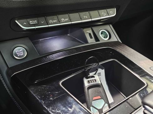 Used 2024 Audi Q5 2.0T Premium Plus image 19