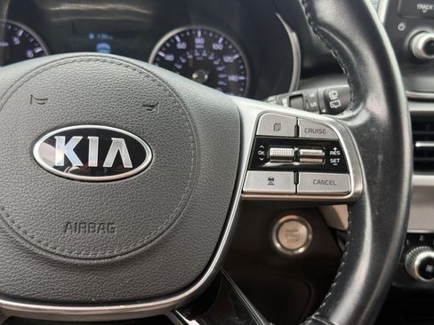 Used 2021 Kia Telluride LX FWD image 19