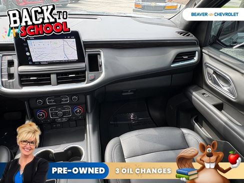 Used 2022 Chevrolet Tahoe Z71 w/ Luxury Package AWD/4WD image 17