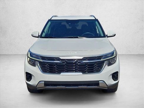 Used 2024 Kia Seltos S FWD image 2
