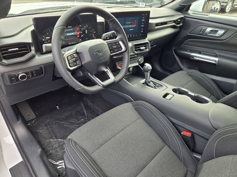 New 2026 Ford Mustang image 6