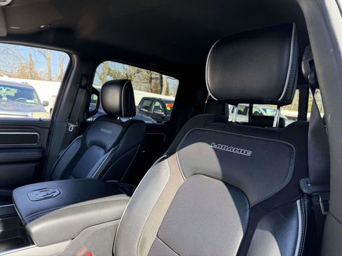 Used 2025 RAM 1500 Laramie image 15