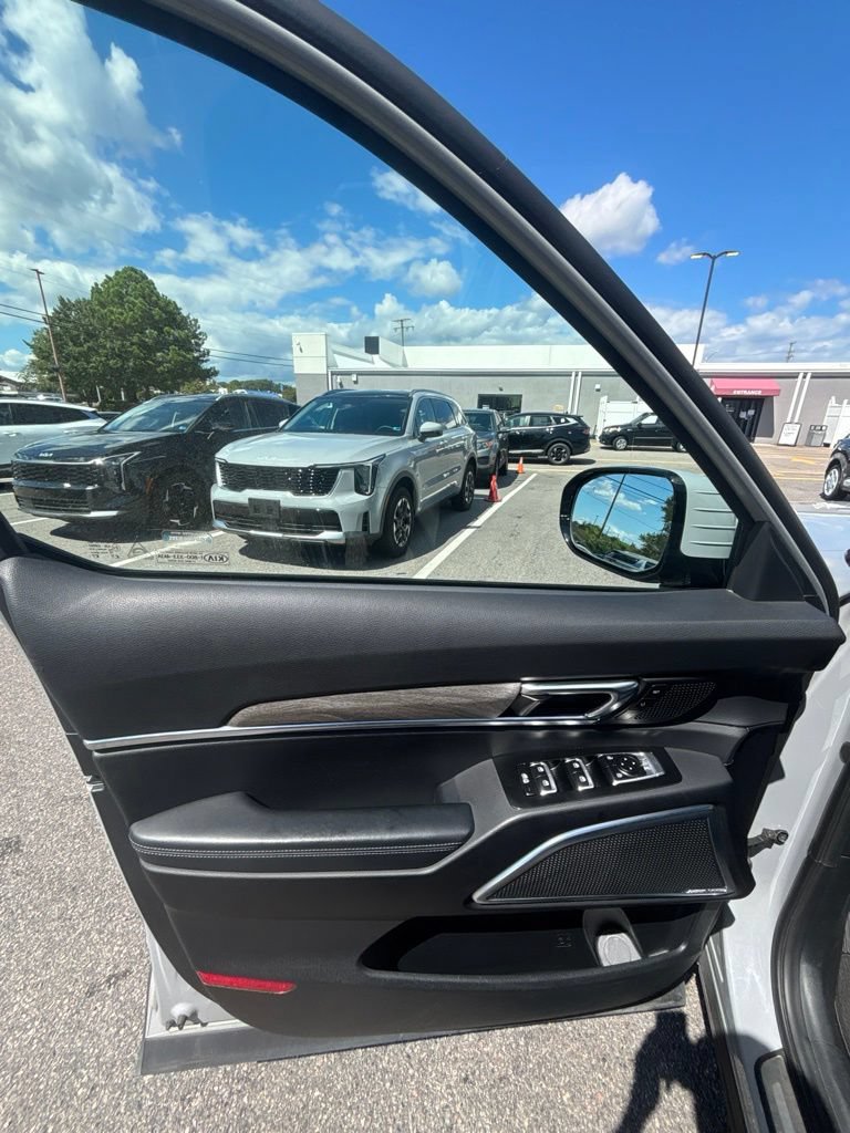 Used 2021 Kia Telluride SX w/ SX Prestige Package AWD/4WD image 11