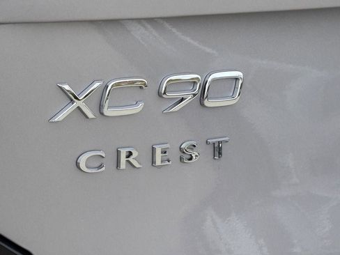 New 2026 Volvo XC90 B6 Core w/ Protection Package Premier image 8