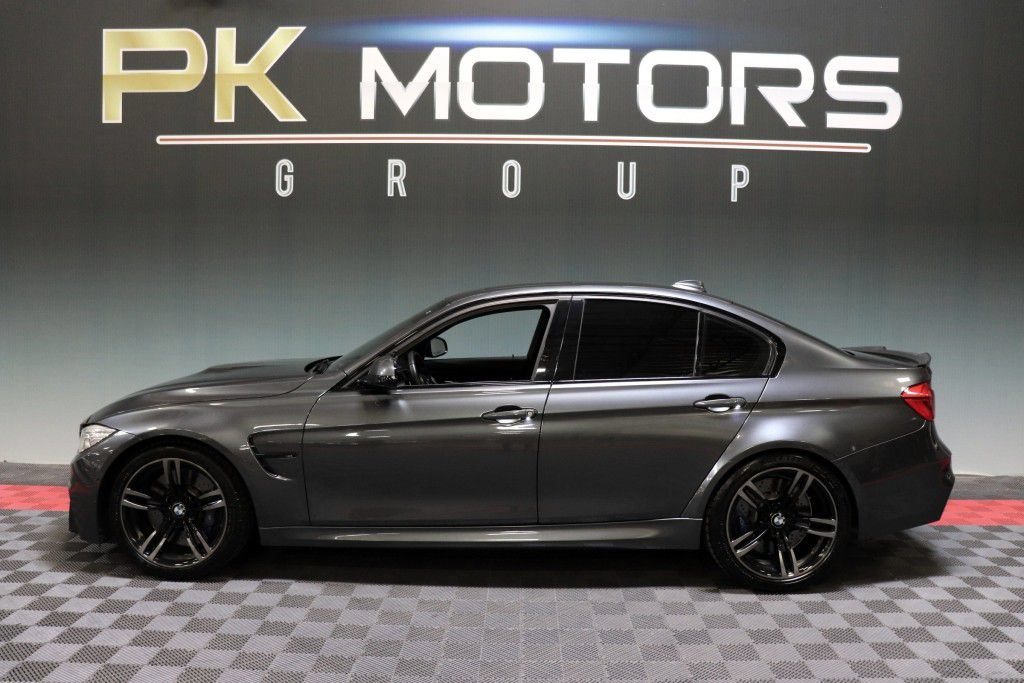 Used 2016 BMW M3 w/ Executive Package RWD image 3