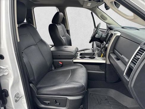 Used 2017 RAM 1500 Laramie w/ Convenience Group image 21