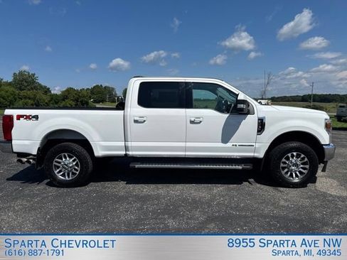 Used 2020 Ford F250 Lariat w/ Lariat Ultimate Package AWD/4WD image 2