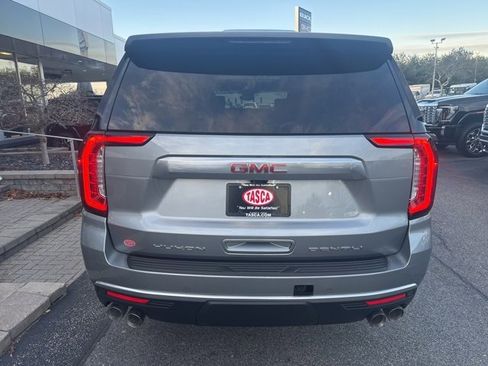 Used 2024 GMC Yukon XL Denali w/ Denali Reserve Package image 7