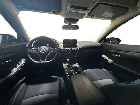 Used 2021 Nissan Sentra SV FWD image 12
