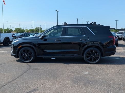 Used 2024 Hyundai Palisade XRT AWD/4WD image 2