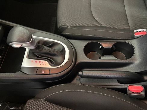 Used 2024 Kia Forte LXS w/ LXS Technology Package FWD image 32