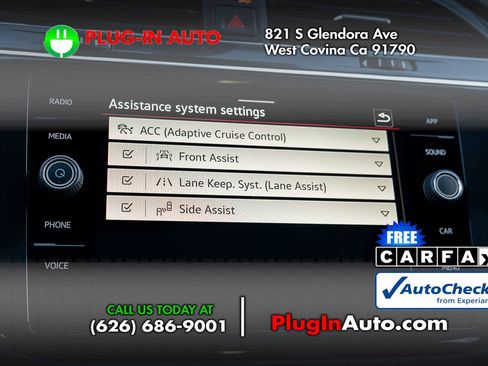 Used 2023 Volkswagen Tiguan SE R-Line image 33