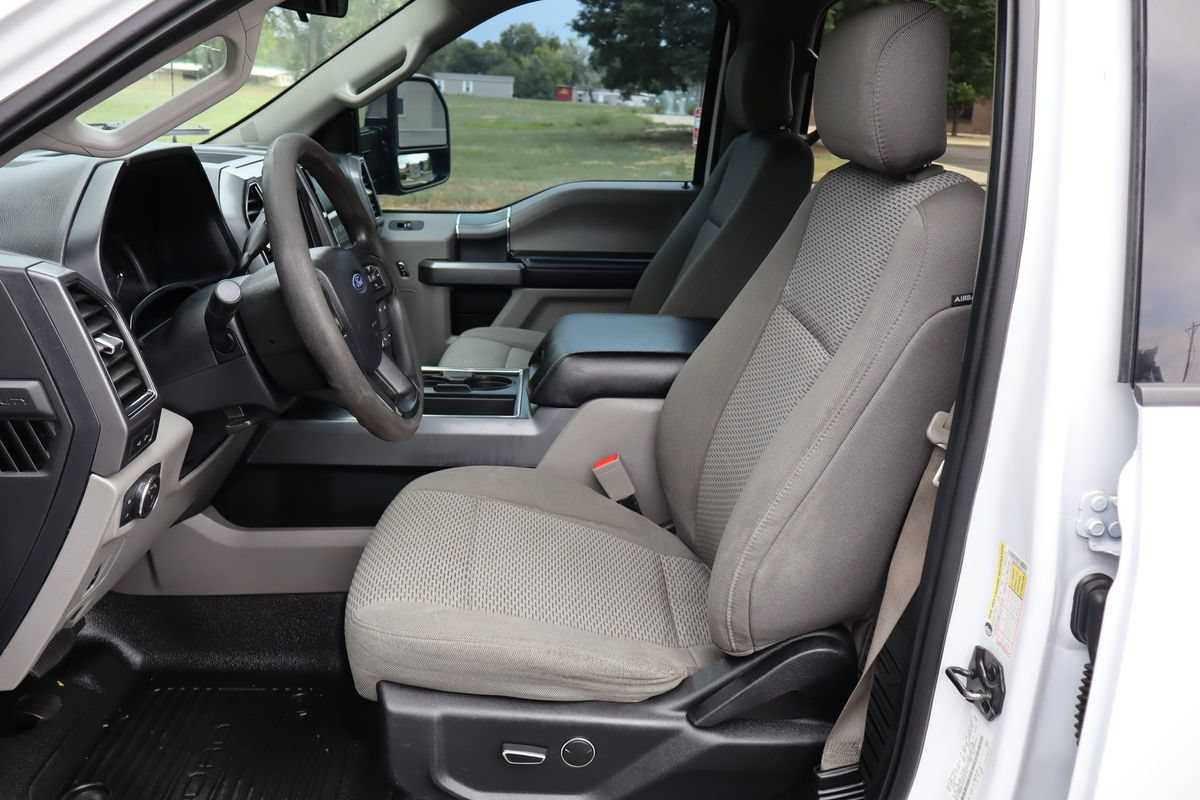 Used 2019 Ford F350 XLT w/ XLT Premium Package AWD/4WD image 19