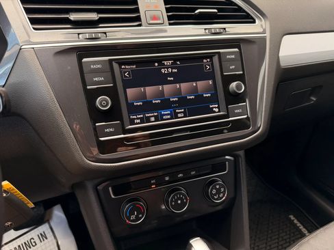 Used 2021 Volkswagen Tiguan S AWD/4WD image 17