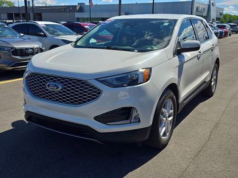 Certified 2023 Ford Edge SEL w/ Convenience Package AWD/4WD image 23