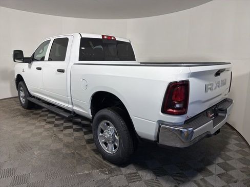 New 2026 RAM 2500 Tradesman AWD/4WD image 4