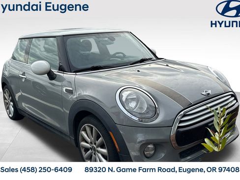 Used 2014 MINI Cooper 2-Door Hardtop image 1