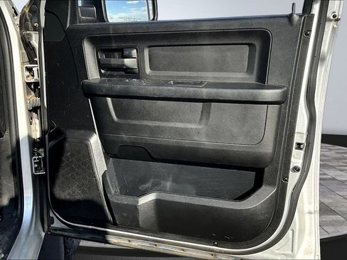 Used 2017 RAM 1500 Express AWD/4WD image 20