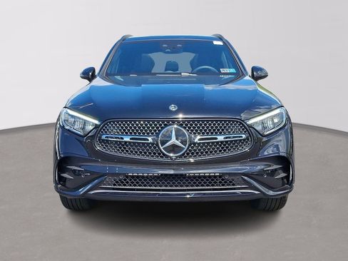 Used 2026 Mercedes-Benz GLC 300 4MATIC image 2