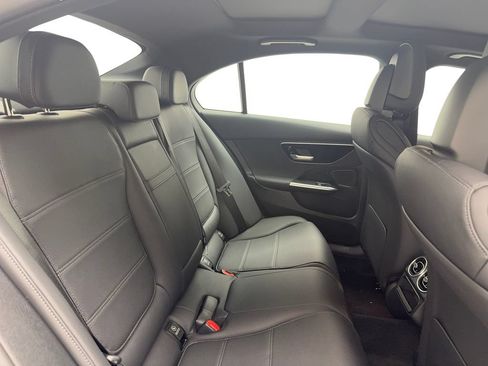 Used 2025 Mercedes-Benz C 300 4MATIC Sedan image 25