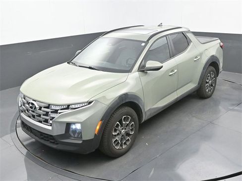 Used 2023 Hyundai Santa Cruz SEL Premium image 16